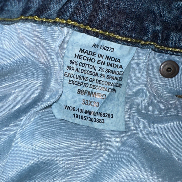 Men's Wrangler Relaxed Boot Blue Jeans, 33x30, Dark Wash - Picture 5 of 12